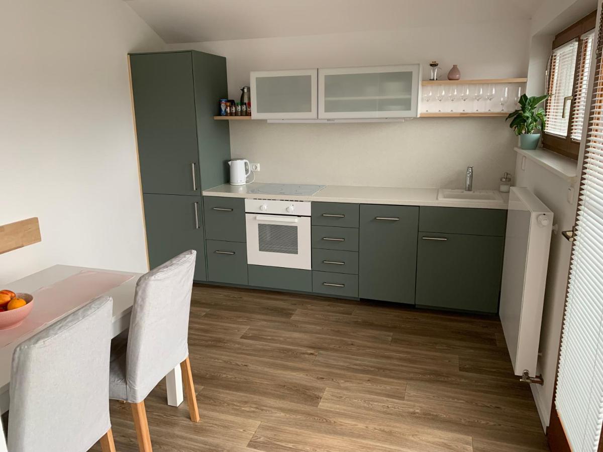 Residence Top Floor Apartment Praag Buitenkant foto